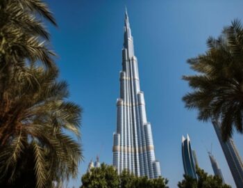 Burj Khalifa Dubai’s Business Hub and the World’s Tallest Skyscraper